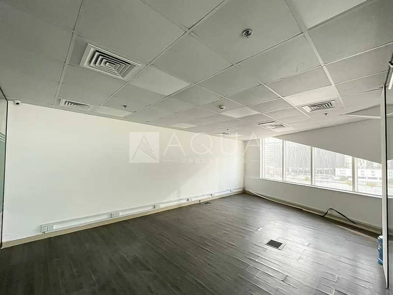 4 Fitted Office w/ Furniture and Partition