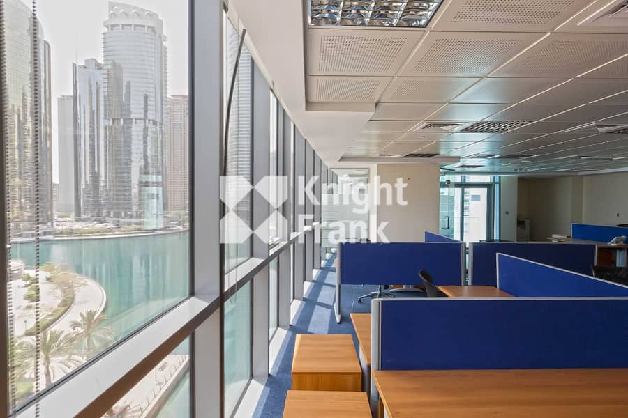 2 DMCC free zone license | Fitted Low Floor Office