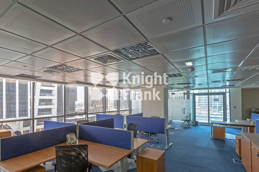 7 DMCC free zone license | Fitted Low Floor Office