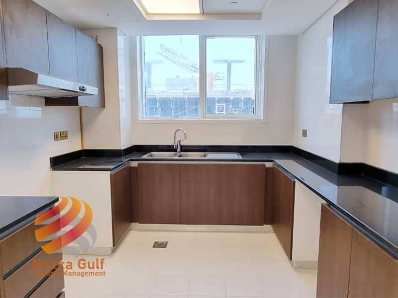 9 Partial Sea View 2 Bed Apartment w Parking