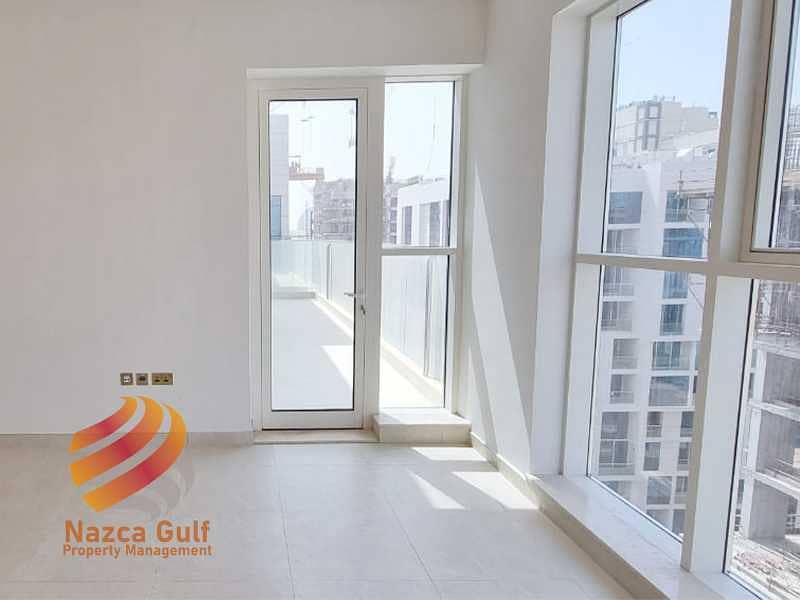 13 Partial Sea View 2 Bed Apartment w Parking