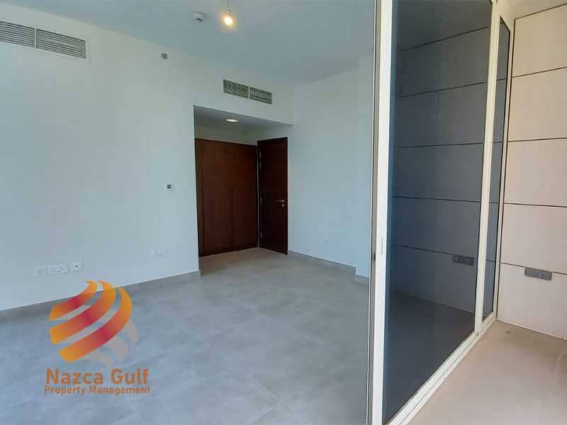 6 Luxurious modern finished 1 bedroom apartment