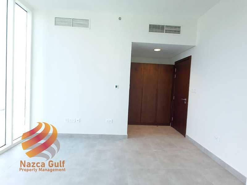12 Luxurious modern finished 1 bedroom apartment