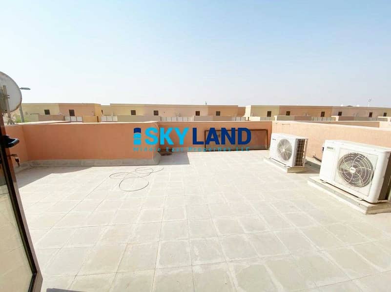 Hot Offer ! Zone 7 - 3Bed+Store w/ Huge Terrace Hot Offer ! Zone 7 - 3Bed+Store w/ Huge Terrace