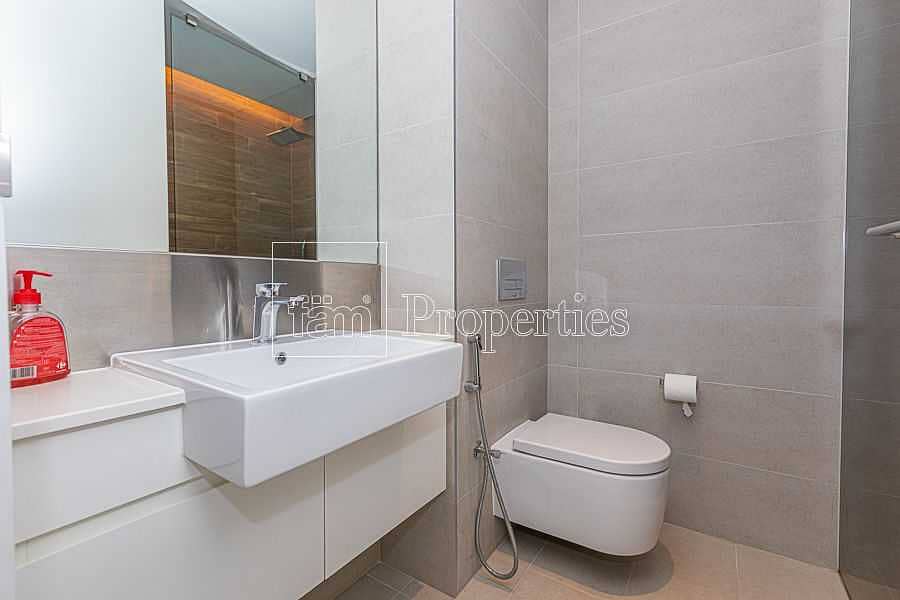 15 2 Bed + Maid| Direct Sea View|Furnished