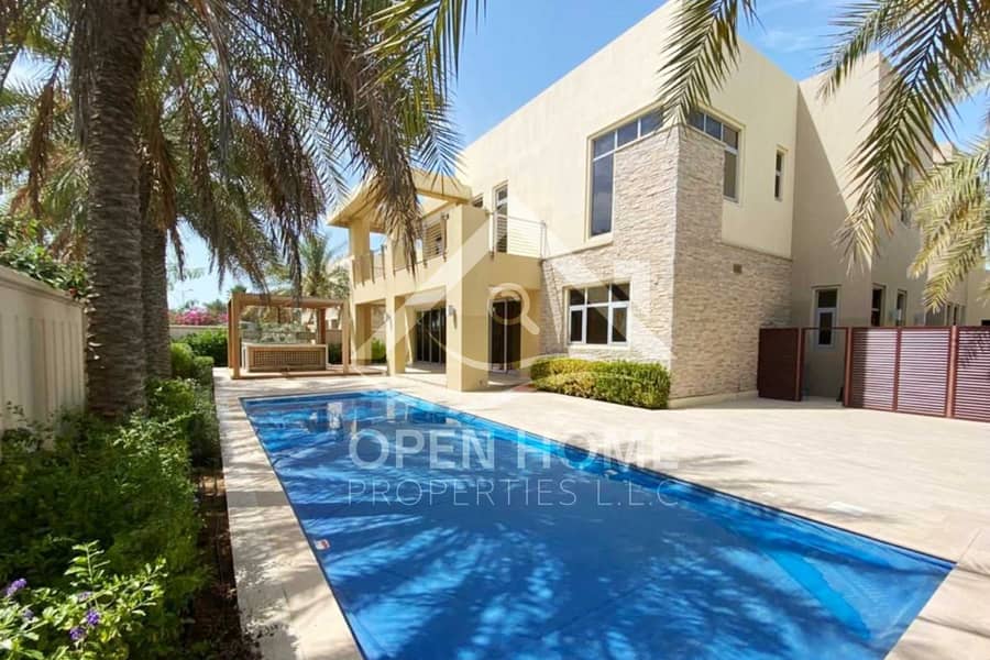 Executive Luxurious Villa I Beach Access I Private Pool Executive Luxurious Villa I Beach Access I Private Pool