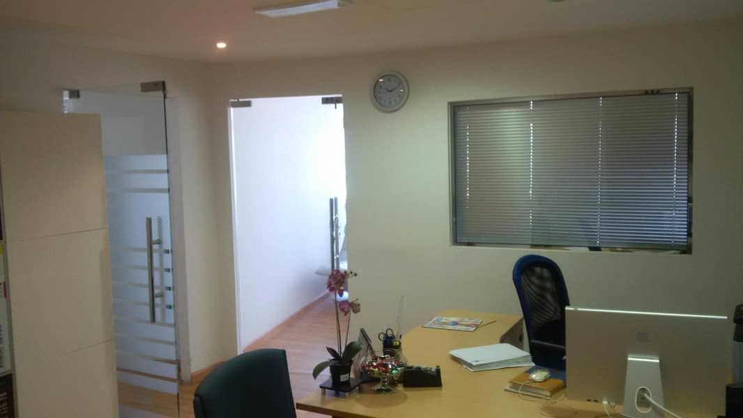 3 FULLY FITTED OFFICE FOR  RENT | CONVENIENT LOCATION | VERY NEXT TO METRO STATION