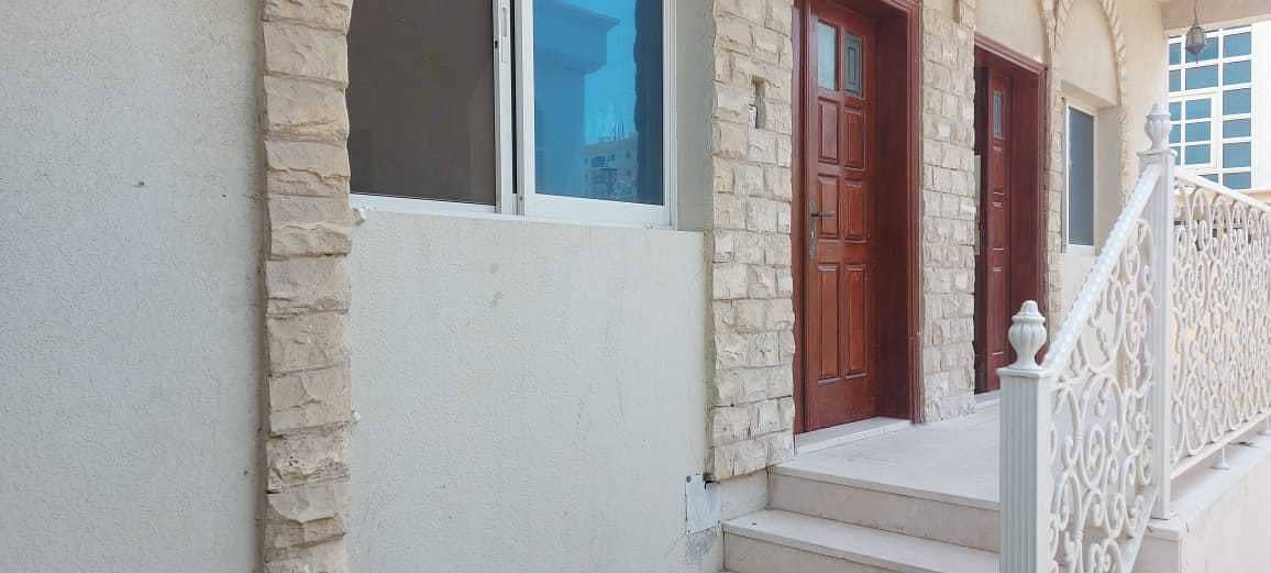 4 bedroom hall villa for rent in Al Sharqan