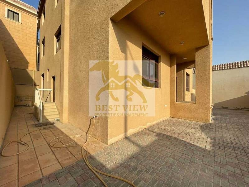 3 O% Commission Canal Residence Ready To Move 2 Bedroom Apartment.