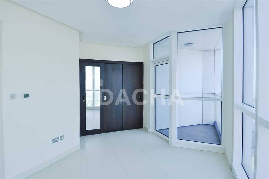 13 Spacious 3Bed+Maid / Nice View / Chiller Free