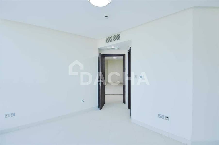 28 Spacious 3Bed+Maid / Nice View / Chiller Free