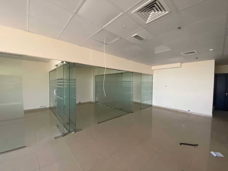 OFFICE FOR RENT IN DSO | GLASS PARTITIONS | READY TO MOVE | FITTED