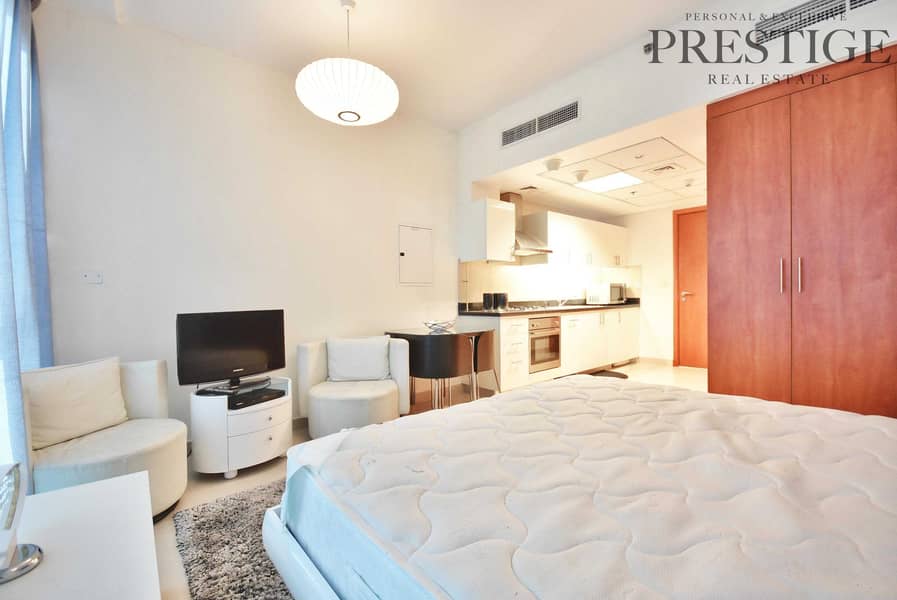 3 Furnished Studio | Access to Mall - Metro