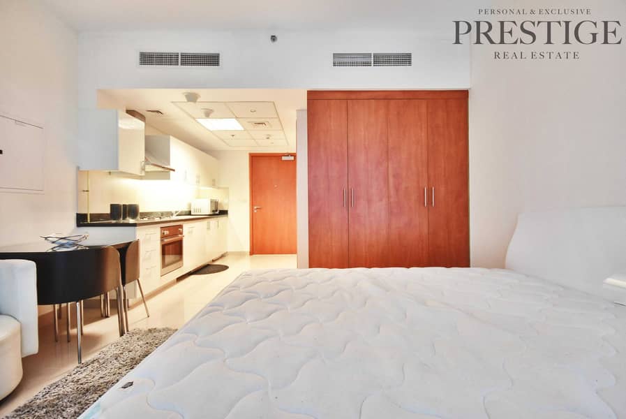 6 Furnished Studio | Access to Mall - Metro