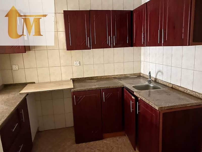 3 LARGE 2 BEDROOM FOR RENT IN CBD ONLY FOR FAMILY