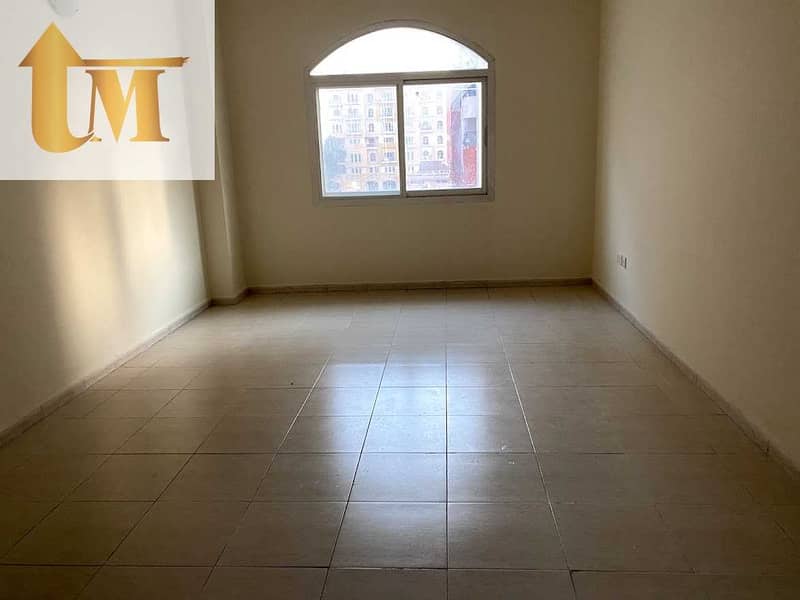 4 LARGE 2 BEDROOM FOR RENT IN CBD ONLY FOR FAMILY