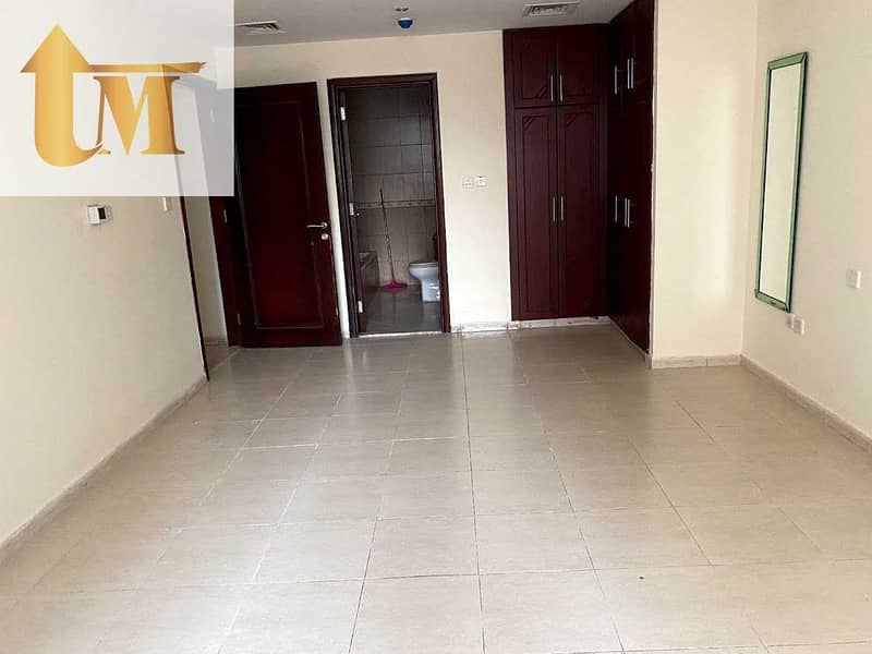 6 LARGE 2 BEDROOM FOR RENT IN CBD ONLY FOR FAMILY