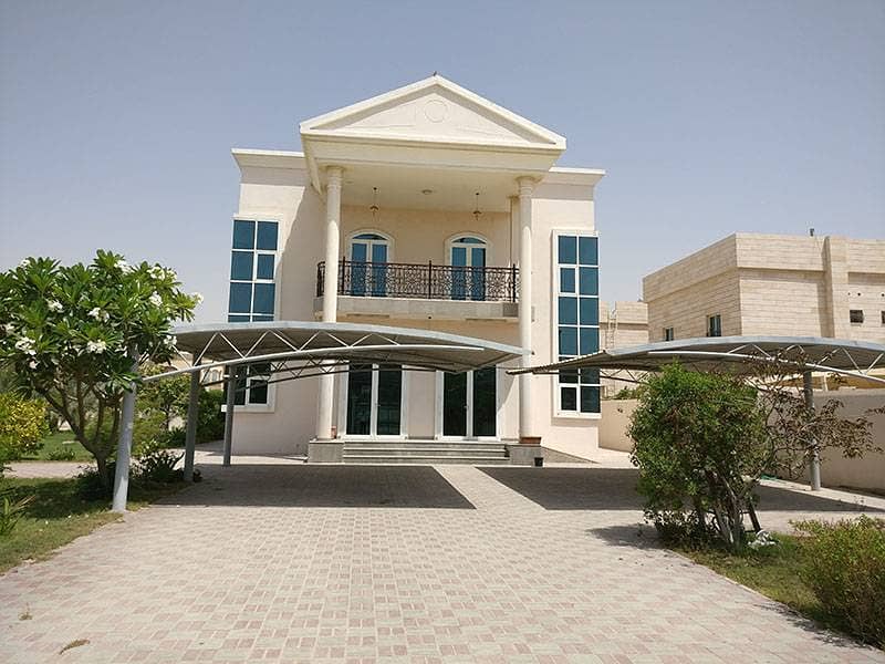 Spacious 5 Bedroom Villa with Matured Garden for Rent in Al Barsha 2