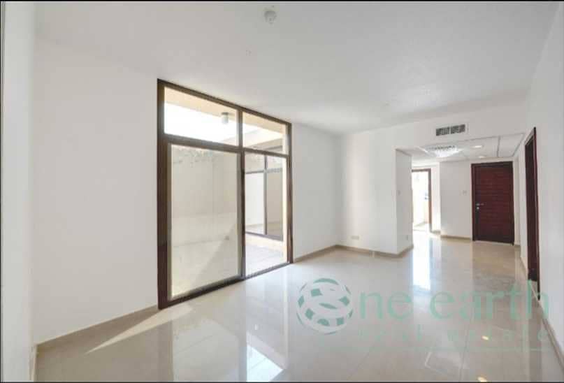 Single Storey | Compound Villa | Well Maintained Single Storey | Compound Villa | Well Maintained