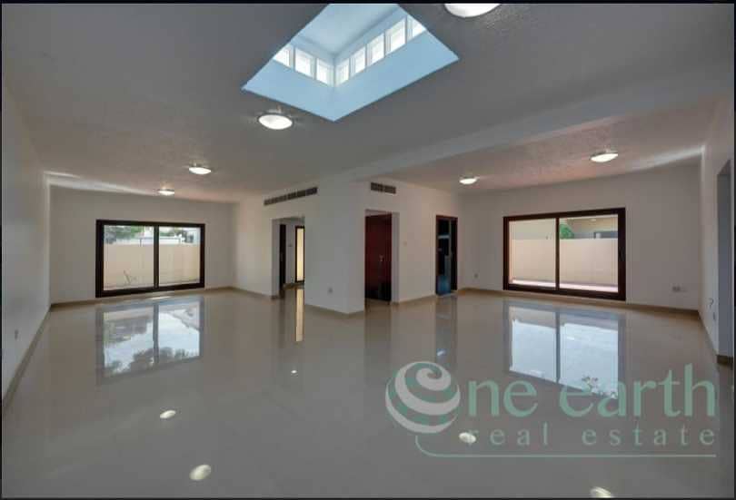 Jumeirah 2 | 3 Bed | Single Storey | Shared Pool Jumeirah 2 | 3 Bed | Single Storey | Shared Pool