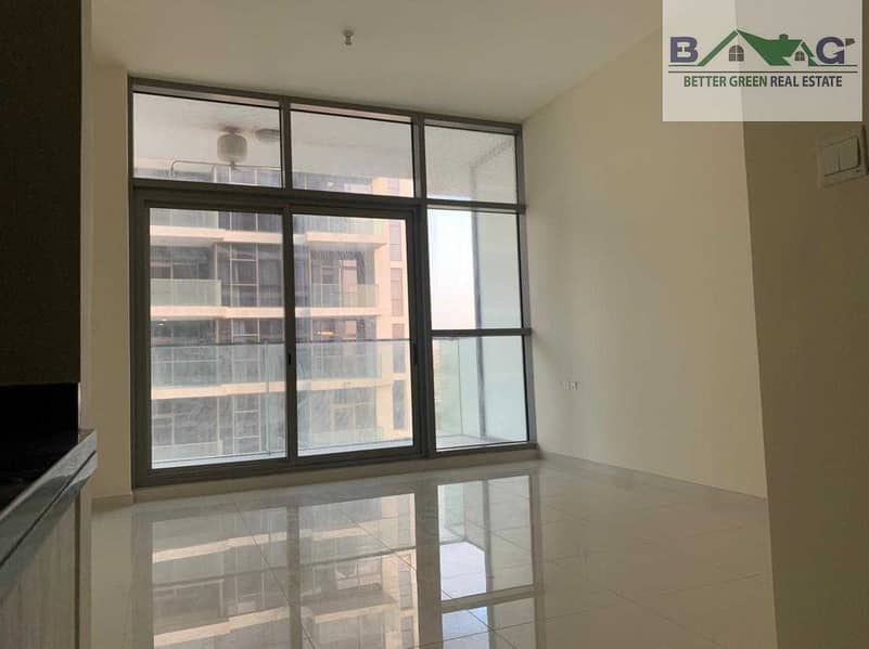 8 Brand New l Great chance l High Floor l 3 Units available
