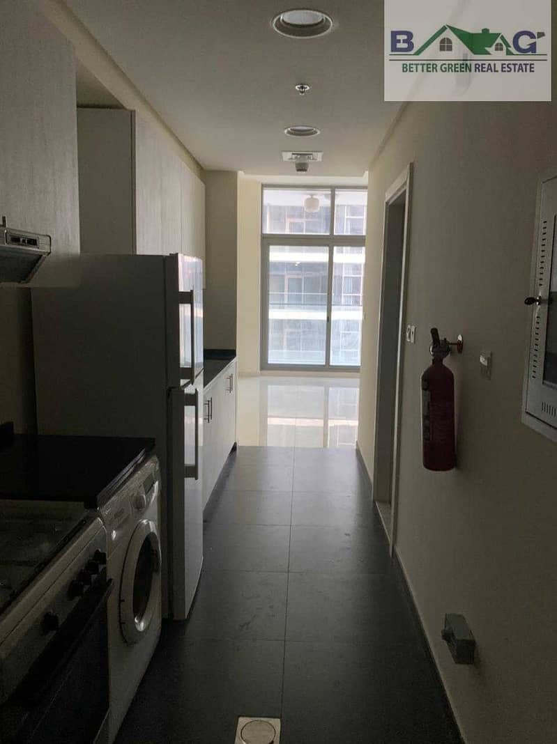 9 Brand New l Great chance l High Floor l 3 Units available