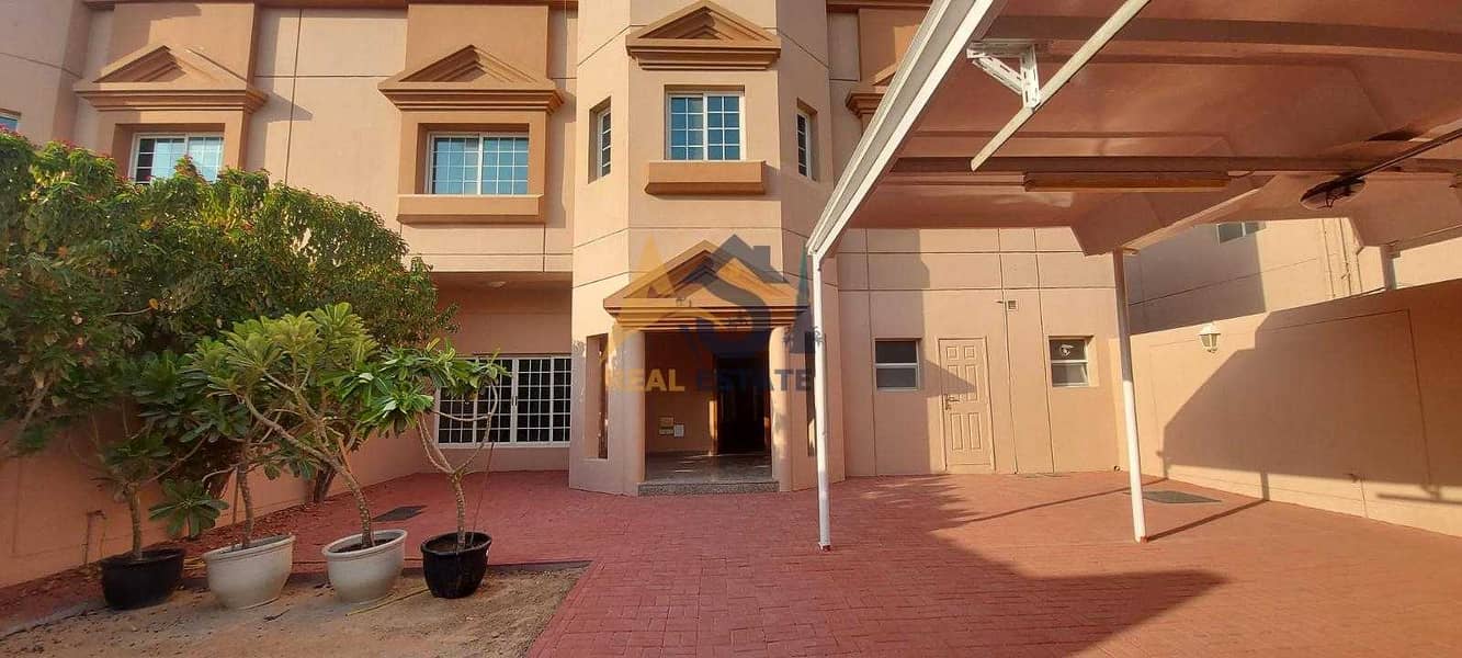 3 Spacious 4 BR+ Maid's Room| Commercial Villa| Prime Location| FoRent
