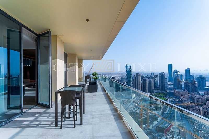 12 FULL FLOOR LUXURIOUS PENTHOUSE | SPECTACULAR VIEWS