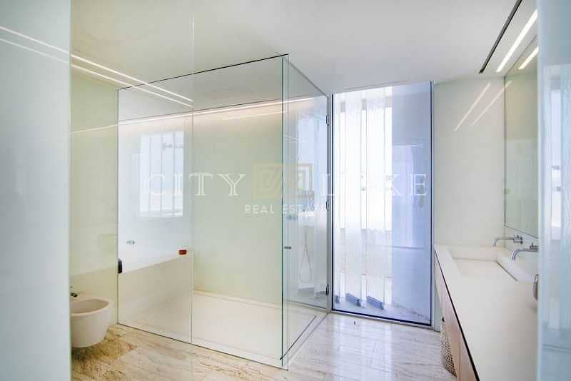 17 Elegant Penthouse | Best View on Palm | Brand New