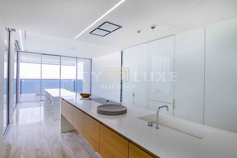 20 Elegant Penthouse | Best View on Palm | Brand New