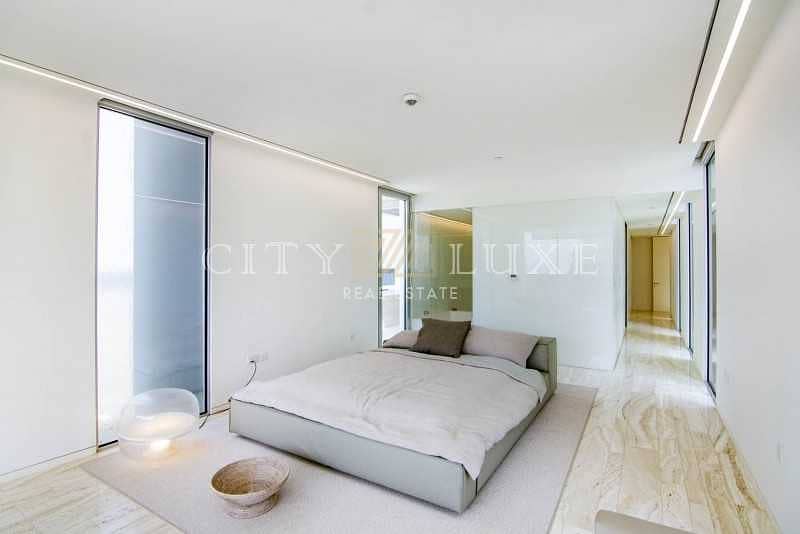 24 Elegant Penthouse | Best View on Palm | Brand New
