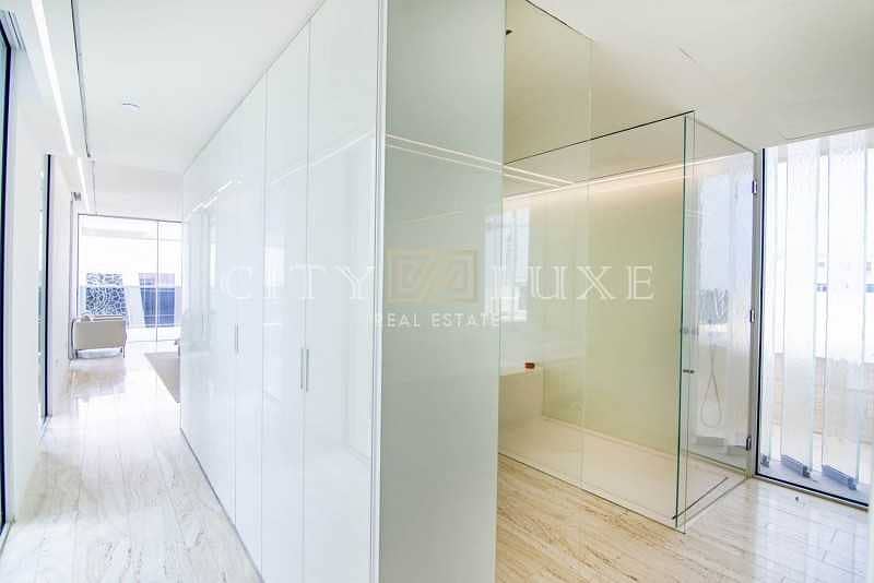 25 Elegant Penthouse | Best View on Palm | Brand New