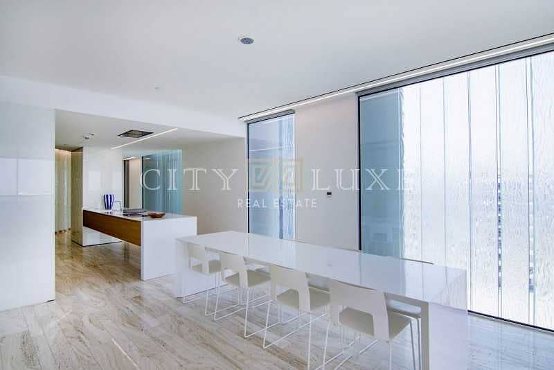 27 Elegant Penthouse | Best View on Palm | Brand New