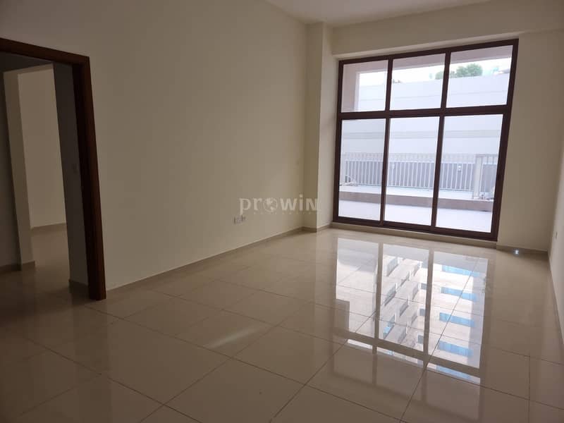 13 AMAZING 1 BEDROOM PLUS STUDY|WITH A BIG TERRACE IN THE GROUND FLOOR!!!