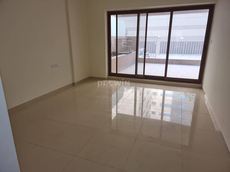 15 AMAZING 1 BEDROOM PLUS STUDY|WITH A BIG TERRACE IN THE GROUND FLOOR!!!