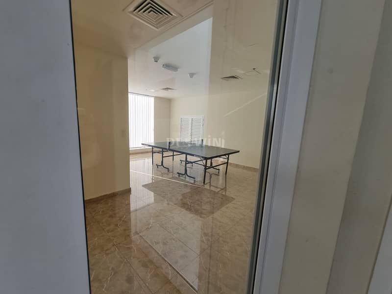 19 AMAZING 1 BEDROOM PLUS STUDY|WITH A BIG TERRACE IN THE GROUND FLOOR!!!