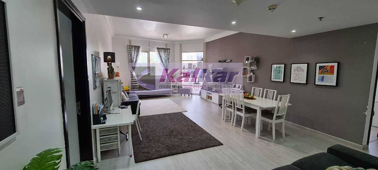 Spacious 2 Bedroom | Maids Room | Vacant on transfer | Good Condition Spacious 2 Bedroom | Maids Room | Vacant on transfer | Good Condition