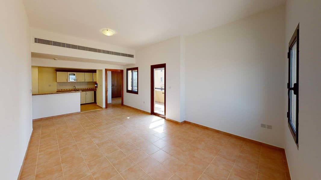 3 No commission | 1 Month free | Spacious balcony