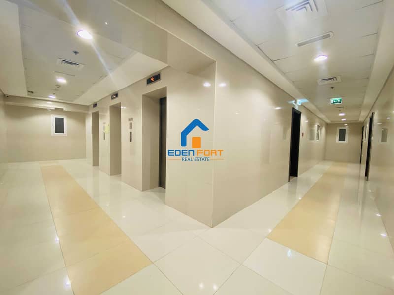 High Floor Amazing Un-Furnished 2BHK in JLT High Floor Amazing Un-Furnished 2BHK in JLT