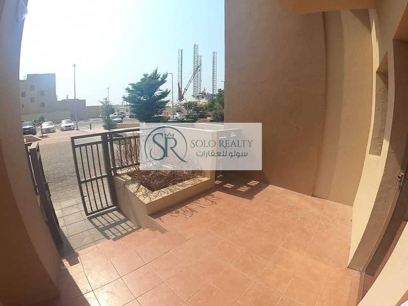 LUXURIUS DUPLEX VILLA!!! I 3 BR+MAID-ROOM I PRIVATE ENTRANCE LUXURIUS DUPLEX VILLA!!! I 3 BR+MAID-ROOM I PRIVATE ENTRANCE