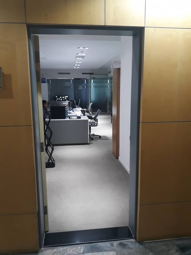 fully furnished and partition office on sheikh Zayed Road