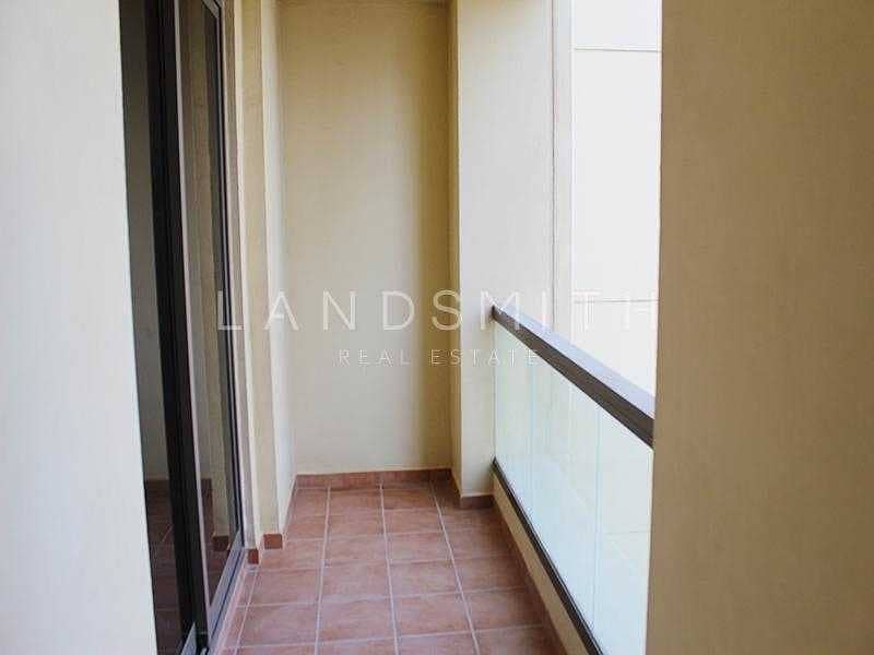 8 Well Maintained 1BR Apartment with Marina View