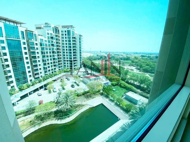 Amazing 1BR in Tanaro with Full Lake View Vacant