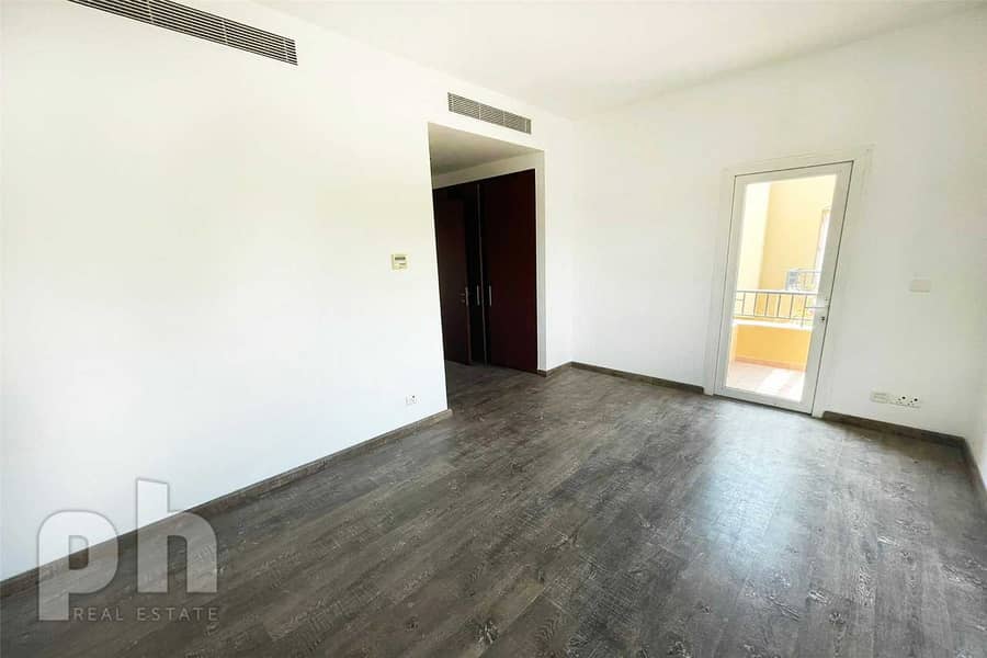 5 Single Row | Palmera 4 | Available Now