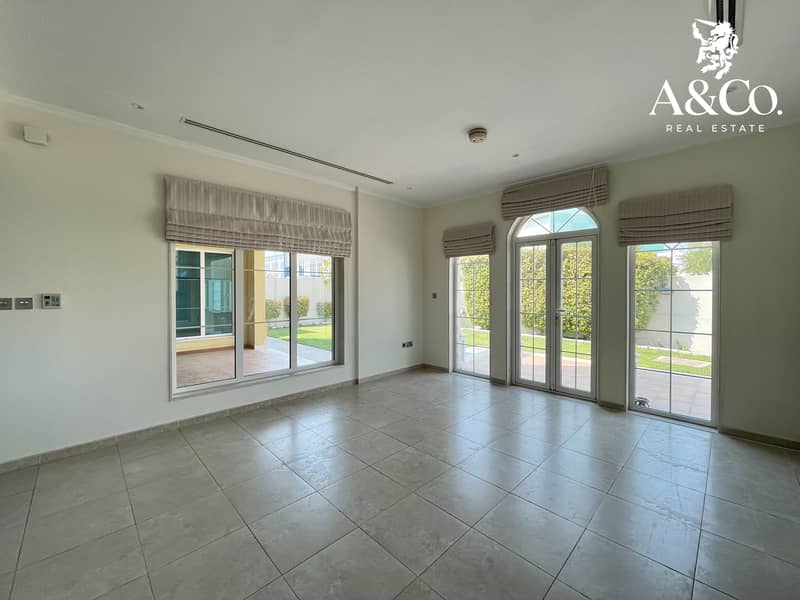 4 |VACANT NOW | SINGLE ROW | 3 BED SMALL |