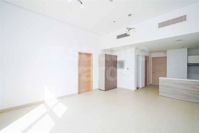 10 Brand New||1 Bedroom||close to metro||13 month
