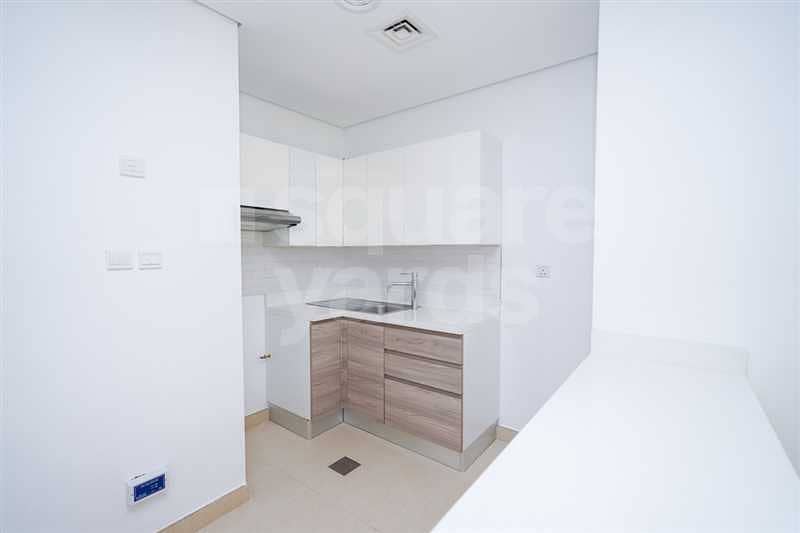 22 Brand New||1 Bedroom||close to metro||13 month