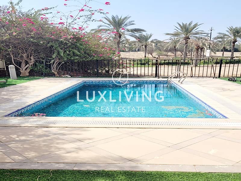 2 Luxurious 4 Bed | Sky View | Private Pool