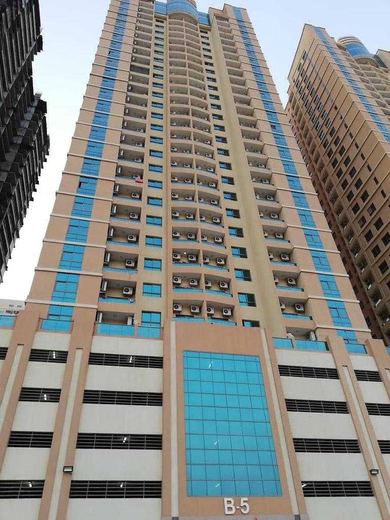Two-room apartment and a hall in the Emirates City Towers