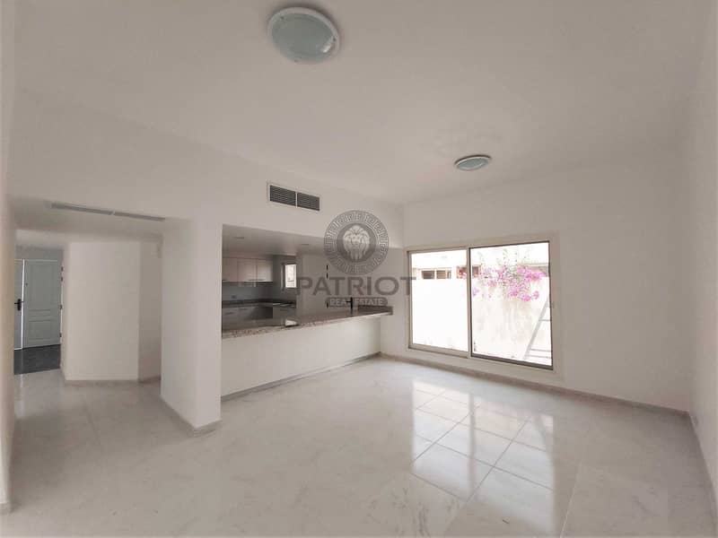4 3BR+Maid | Jumeirah 03 | Ready to Move in | Ground Storey Villa